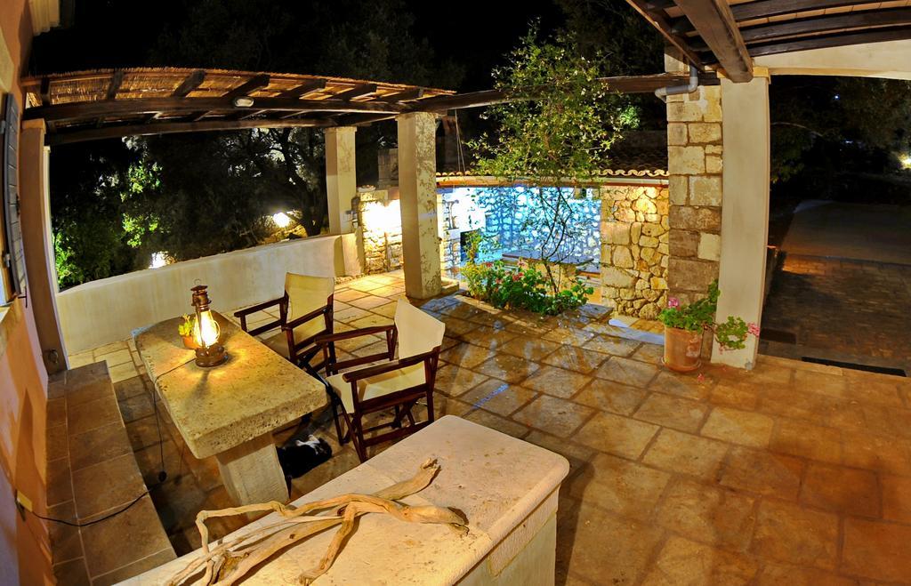 Villa Domus Nostos Apolpaina Exterior foto